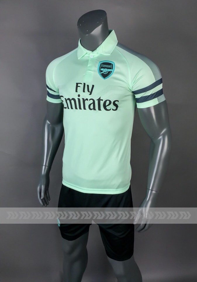 Quần áo bóng đá của CLB Arsenal 2018-19 màu xanh ngọc
