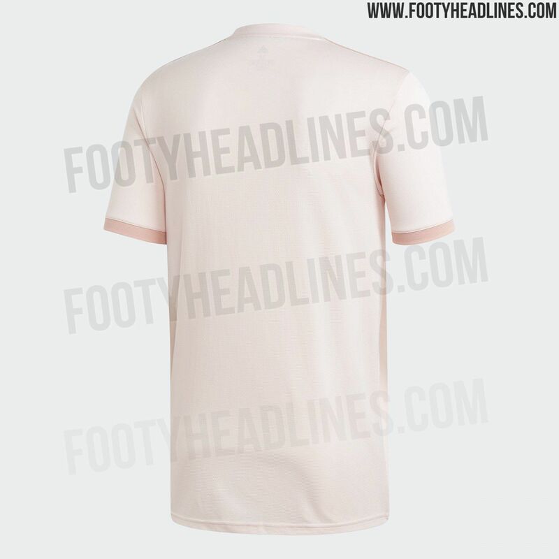 mẫu quần áo bóng đá manchester united 2019-2020 (3)