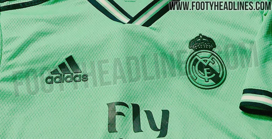 mẫu quần áo bóng đá thứ ba real madrid 2019-2020